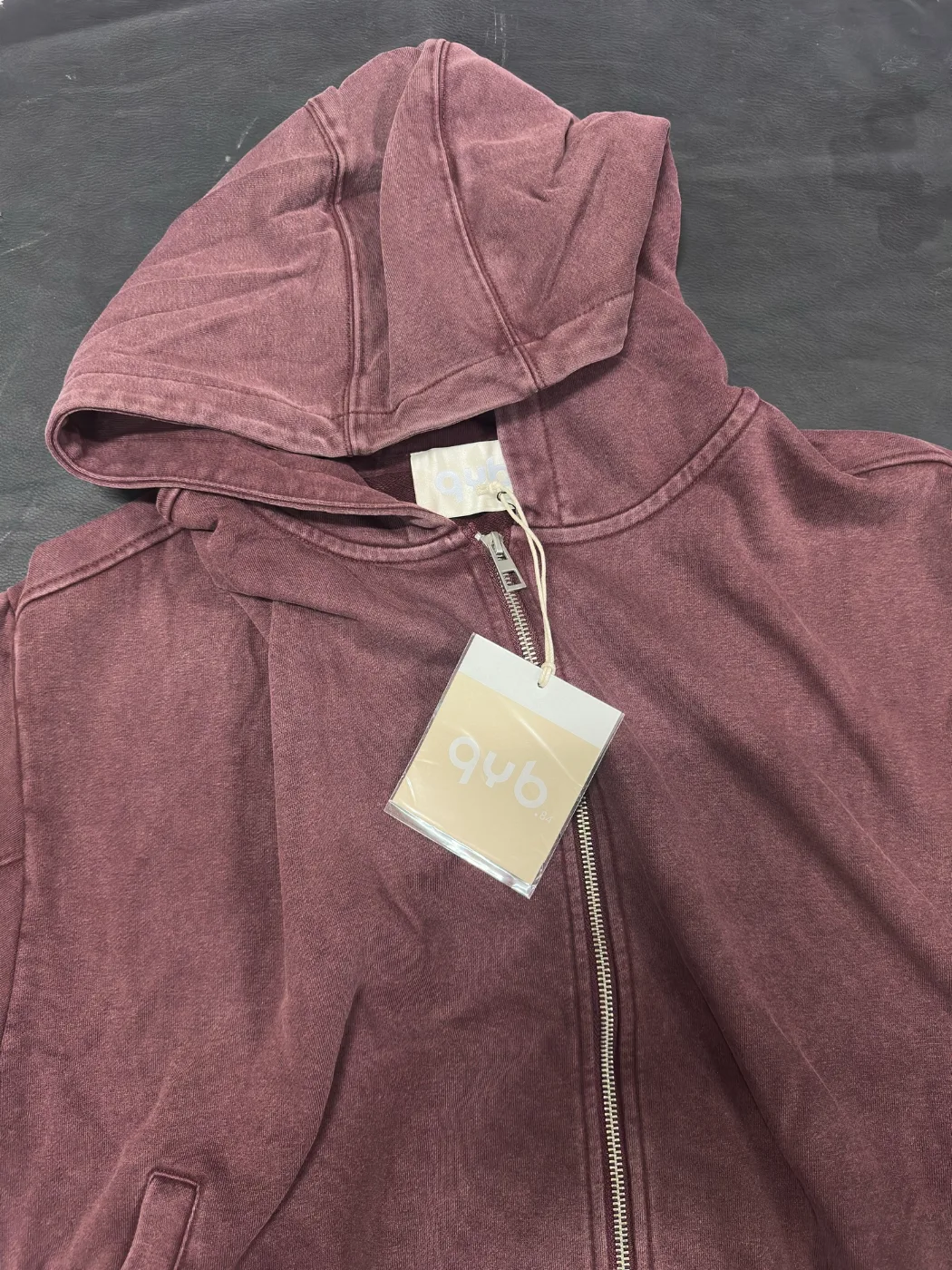 Felpa zip bordeaux slavata, foto 6 di 6