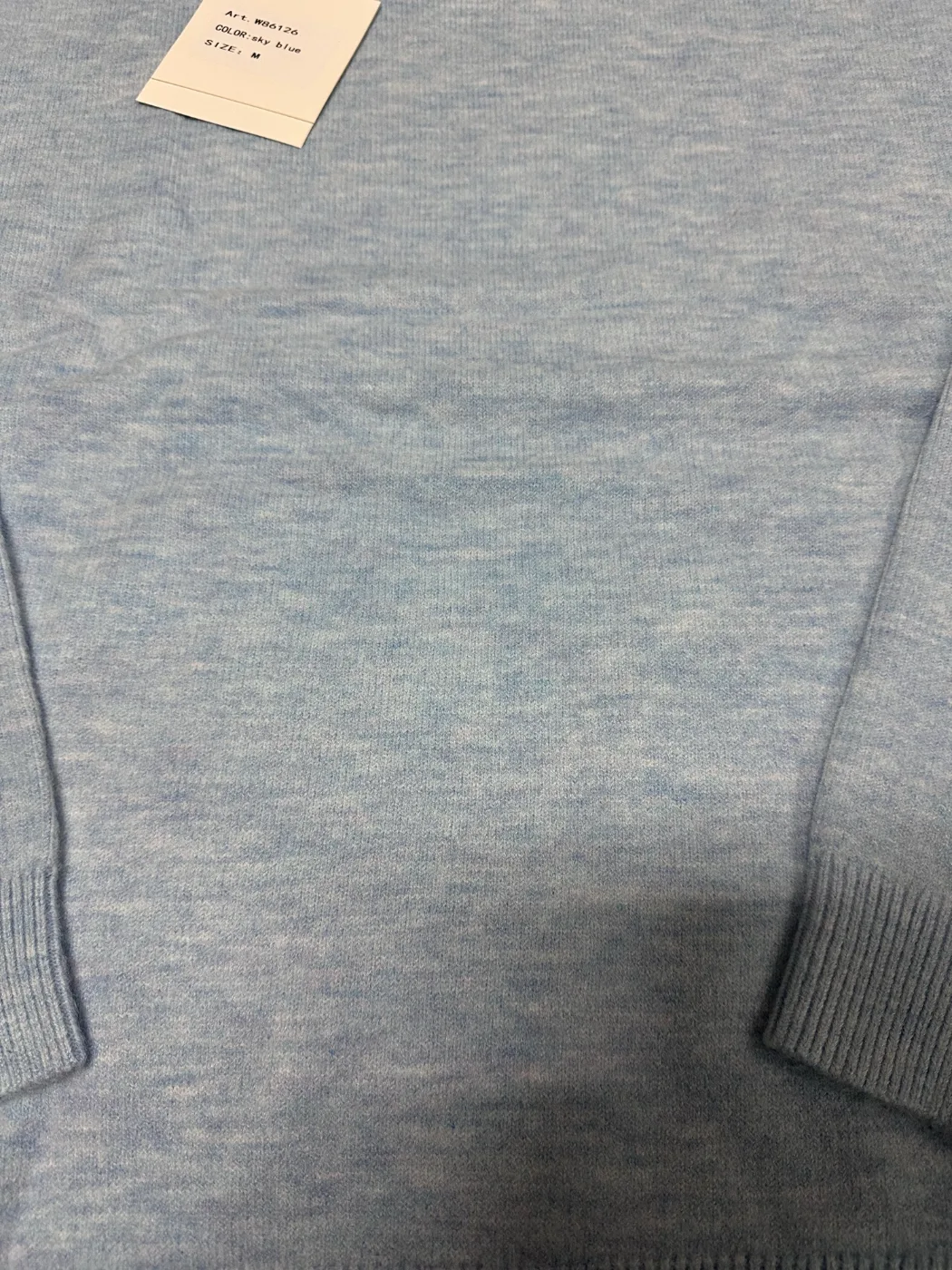 Maglia azzurra girocollo, foto 4 di 6