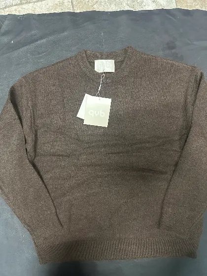 Maglia marrone girocollo